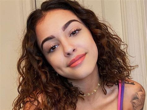 malu trevejo edad|Malu Trevejo Bio, Age, Family, Education, Boyfriend, Net Worth